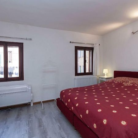 Le Ancore Apartment Few Steps From Biennale Art Venesia Bagian luar foto